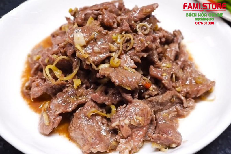 Món bò xào hành tây có lẽ ai cũng biết